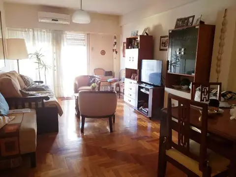 tres ambientes con dependencia