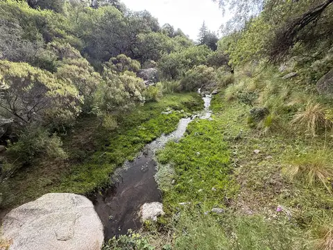 Terreno en Venta en Loma Bola, USD 170.000