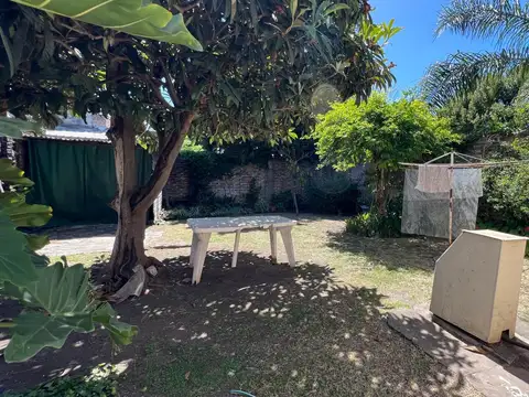 Casa en Venta con 5 cocheras