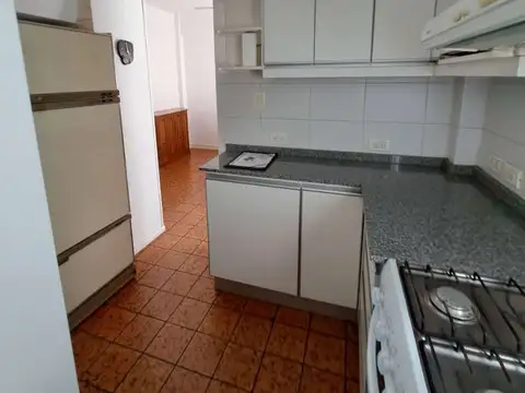 Coronel Ramón Lorenzo Falcón 1600, Piso 4