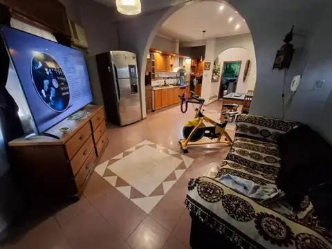 Casa 3 ambientes con 5 baños