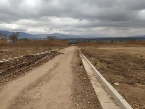 Grand Bourg. Mirador Oeste. Av. de los Incas 100