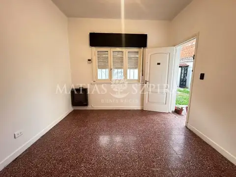 Casa en Alquiler en San Antonio de Padua, $ 800.000