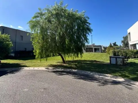 Barrio Santa Emilia -Pilar del Este, lote en venta