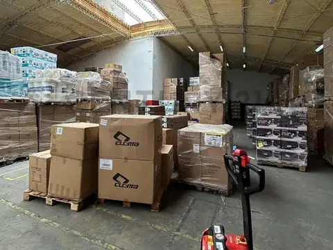 Galpon en Venta 20  mts Frente