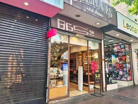 EXCELENTE LOCAL EN 2 PLANTAS - 130 m2