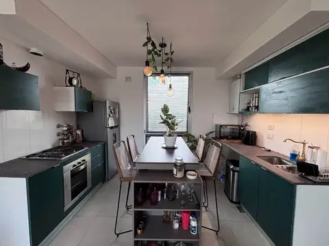 Solís y Río Lujan, Solís 100