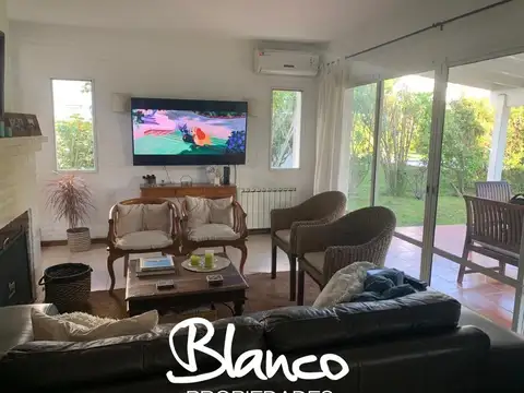 Casa en Alquiler al Norte