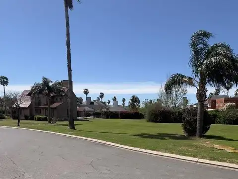 Terreno en Venta de 964,0 m2