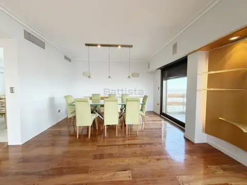 Departamento en Venta de 4 dormitorios