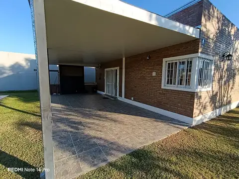 Casa en Venta con 1 cochera