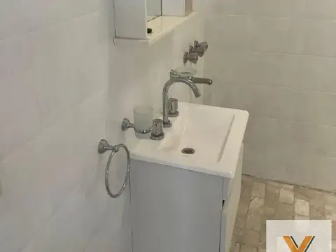 Casa en venta - 2 Dormitorios 1 Baño - Río Cuarto