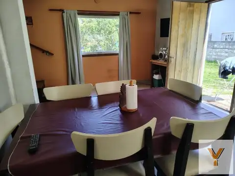 Casa en Venta - 4 Dormitorios 3 Baños - 440mts - Villa Gesell
