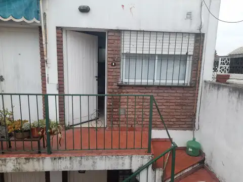 2 ambientes en Moron, GRAN OPORTUNIDAD PARA INVERTIR