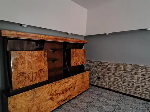 Casa en Venta en Castelar Sur, USD 196.500