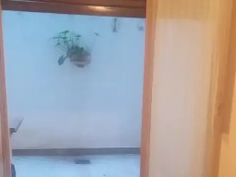 Ruy Díaz De Guzmán 100, Piso 0