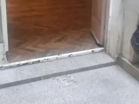 Ruy Díaz De Guzmán 100, Piso 0