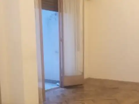 Departamento en Alquiler en Barracas, $ 400.000