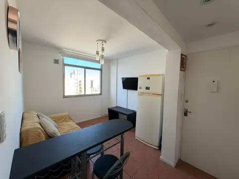 DEPARTAMENTO 2 AMBIENTES EN ALQUILER CENTRO