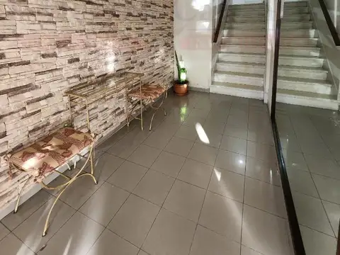 MUY BUEN DEPARTAMENTO 3 AMBIENTES INTERNO EN RAMOS MEJÍA