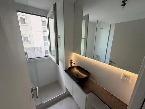 Departamento en Alquiler con 1 cocheras