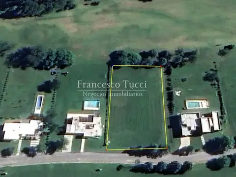 Terreno en venta lote central en Everlinks Country Club
