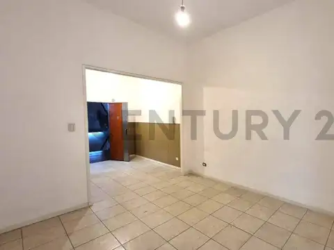 Av Santa Fe 2500, Piso 0