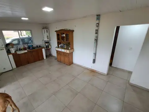Casa en dos plantas. Solares de Los Reartes.
