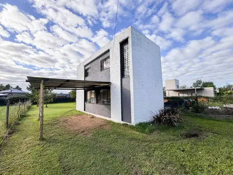 Casa en Venta en Roldan, USD 82.000