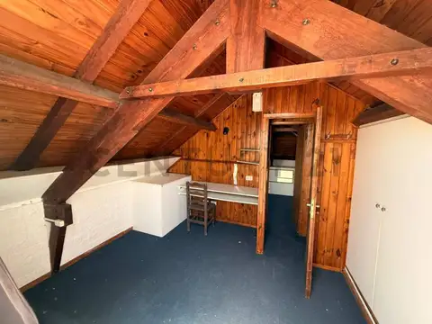 Departamento de 2 Dormitorios Sobre Avenida 1