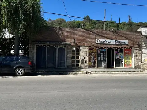 SE VENDE LOTE AVENIDA EN RIO CEBALLOS 1623 M2