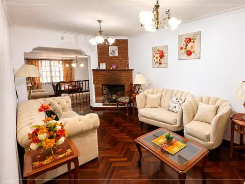 Casa en Venta en Barrio Tres Cerritos, USD 262.000
