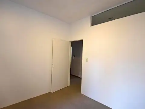 Oficina en Venta 80 años