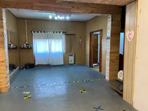 Casa 3 ambientes con 1 baño