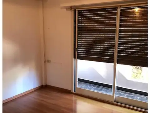 San Jorge 2700, Piso 1