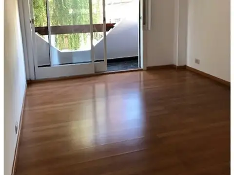 San Jorge 2700, Piso 1