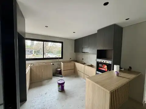 Casa en Venta al Oeste