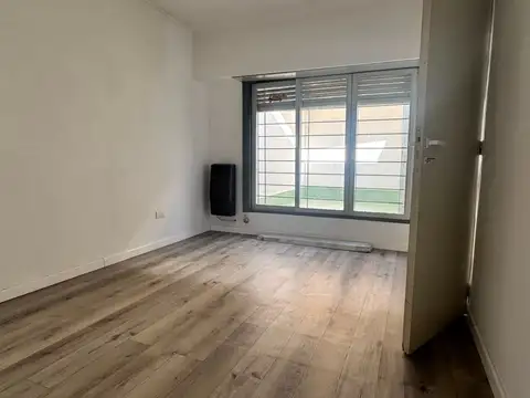 Depto Tipo Casa en Alquiler de 3 ambientes