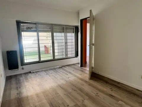Depto Tipo Casa en Alquiler de 2 dormitorios