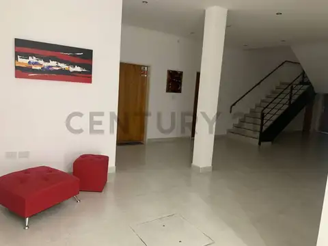 Departamento en Alquiler con 1 cochera