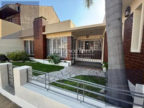 Casa en venta 4 ambientes Apta crédito Villa Sarmiento