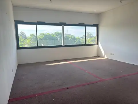 Oficina en Troncos Del Talar