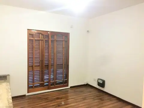 Depto Tipo Casa en Venta 35 años