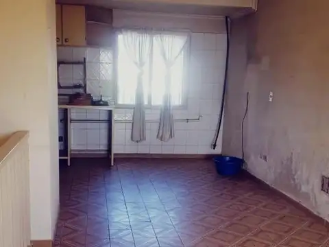 Casa a la venta barrio Bouquet Roldan