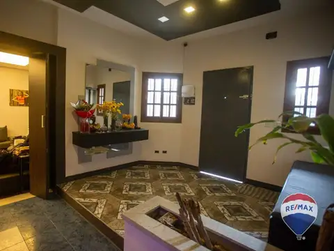 Casa 6 ambientes con 2 baños