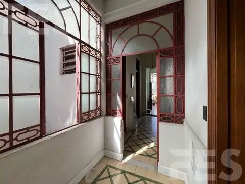 Depto Tipo Casa 6 ambientes con 1 baño