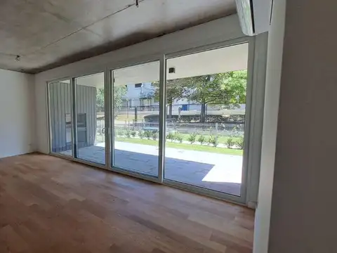 CASA LIVING - Departamento en venta en Las Lomas de San Isidro.