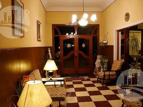 Hotel en Venta 68 años
