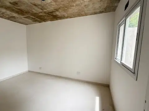 Departamento en Venta en Malvinas Argentinas, USD 84.000