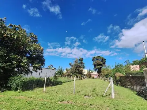 RBS. HERMOSO LOTE INTENRO EN BARRIO CERRADO CASABLANCA, PILA